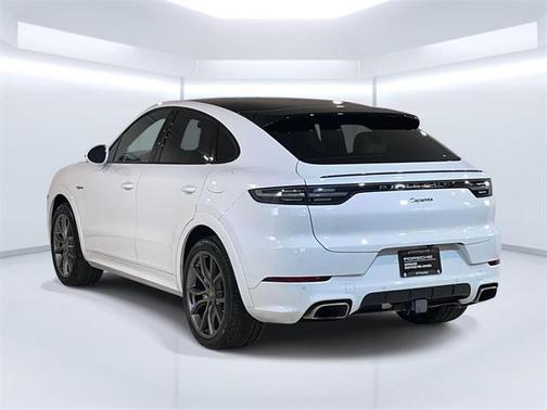 2022 Porsche Cayenne E-Hybrid S