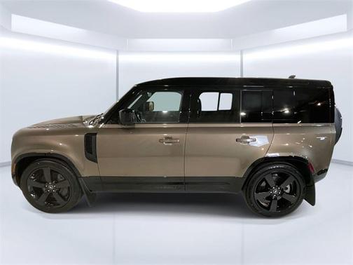 2025 Land Rover Defender 110 P500 X-Dynamic SE
