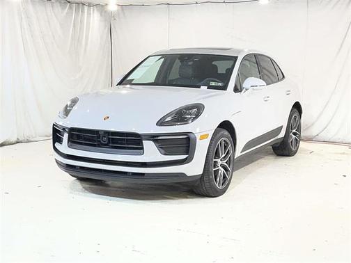 2025 Porsche Macan 