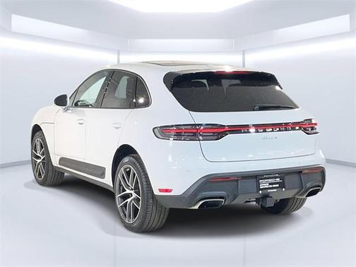 2025 Porsche Macan 