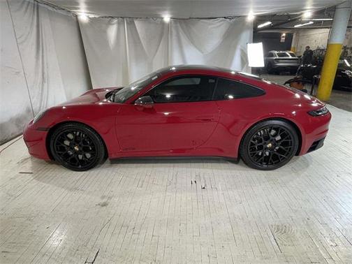 2023 Porsche 911 Carrera GTS