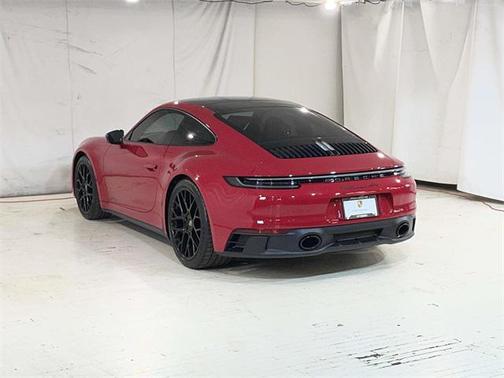 2023 Porsche 911 Carrera GTS