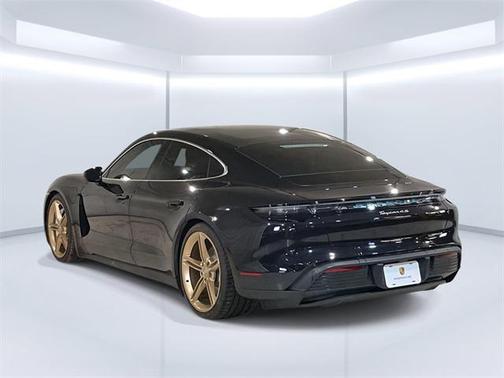 2024 Porsche Taycan 4S