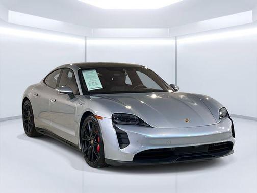 Dolomite Silver Metallic 2022 Porsche Taycan GTS