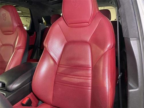 2021 Porsche Cayenne Turbo