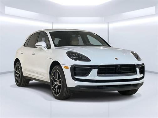 2025 Porsche Macan 