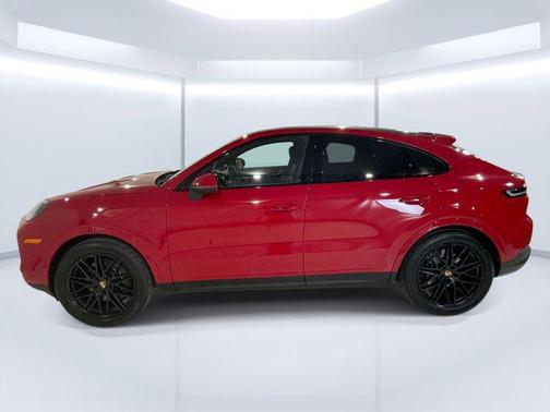 Carmine Red 2026 Porsche Cayenne Cayenne