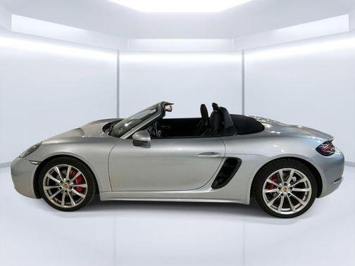 Rhodium Silver Metallic 2017 Porsche 718 Boxster S