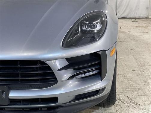 2021 Porsche Macan 