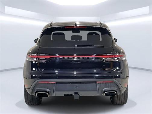 2025 Porsche Macan 