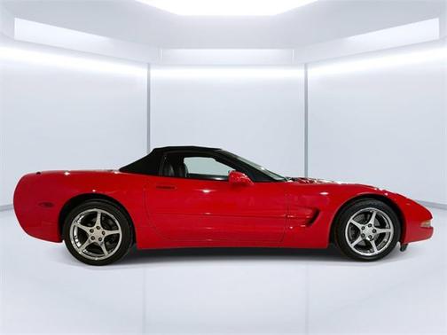 2000 Chevrolet Corvette Base