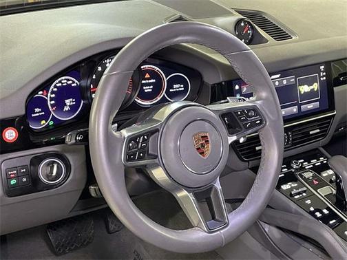 2022 Porsche Cayenne