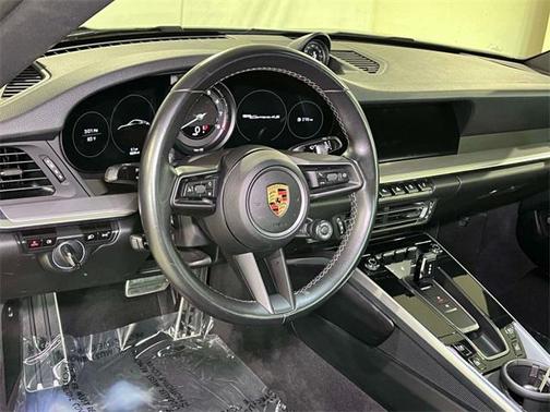 2020 Porsche 911 Carrera 4S