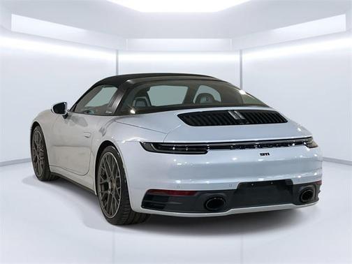 2024 Porsche 911 Targa 4