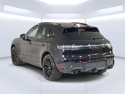 2025 Porsche Macan GTS
