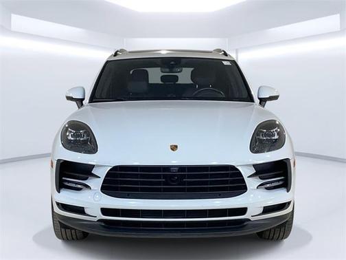 2021 Porsche Macan 