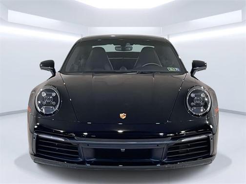 2021 Porsche 911 Carrera