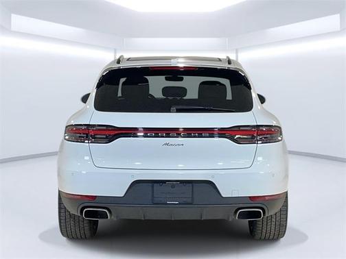 2021 Porsche Macan AWD