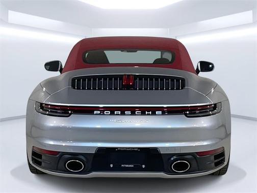 2023 Porsche 911 Carrera 4S Cabriolet