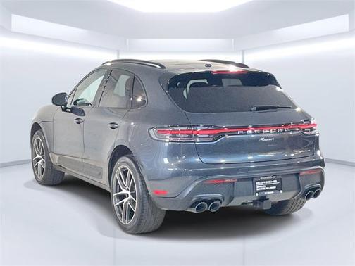 2025 Porsche Macan 