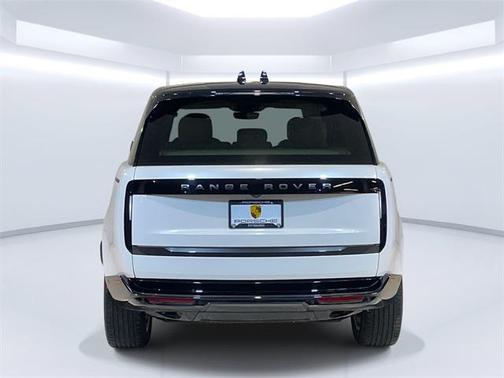 2024 Land Rover Range Rover P400 SE