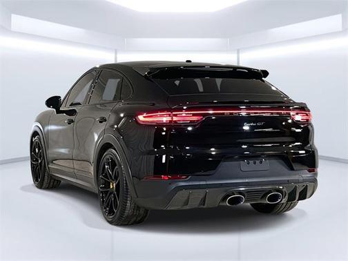2023 Porsche Cayenne Turbo GT