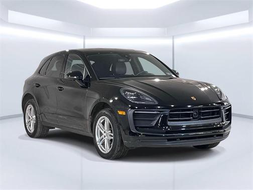 2023 Porsche Macan T