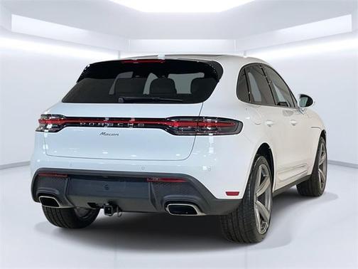 2026 Porsche Macan 