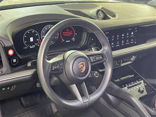 2024 Porsche Cayenne