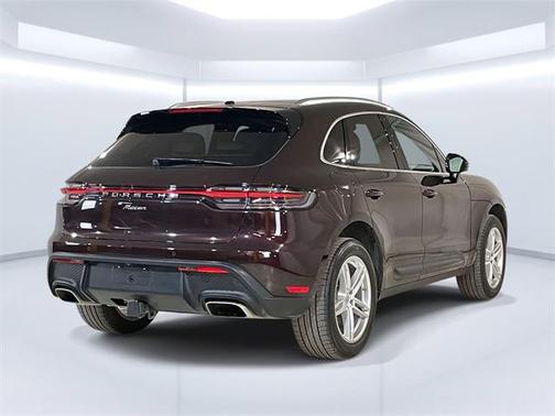2025 Porsche Macan 