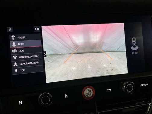 Chalk 2025 Porsche Macan Macan