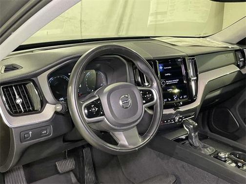 2021 Volvo XC60 T5 Inscription