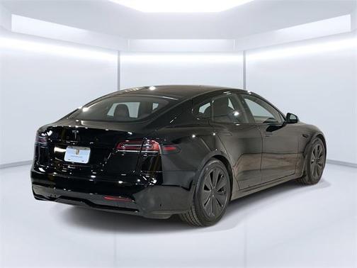 2022 Tesla Model S Base
