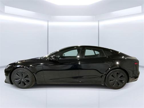 2022 Tesla Model S Base