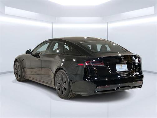 2022 Tesla Model S Base
