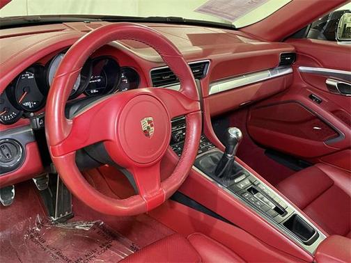 2013 Porsche 911 Carrera 4S Cabriolet