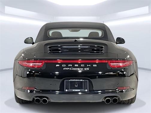 2013 Porsche 911 Carrera 4S Cabriolet