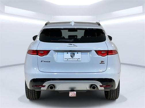 2018 Jaguar F-PACE S