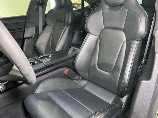 2023 Porsche Taycan GTS