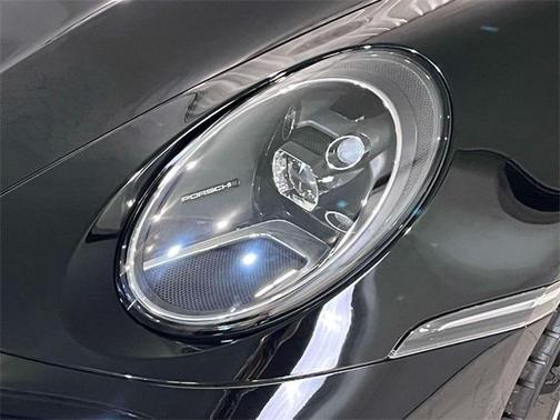 2023 Porsche 911 Carrera