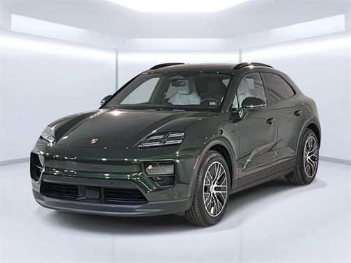 2025 Porsche Macan 4