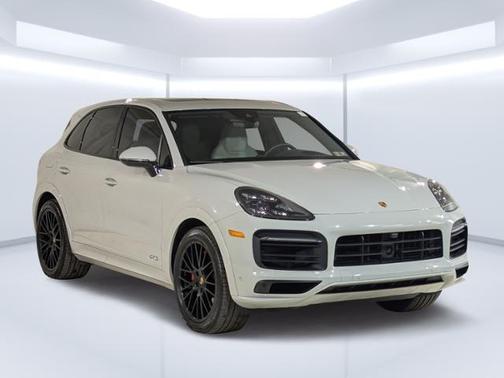 2022 Porsche Cayenne GTS