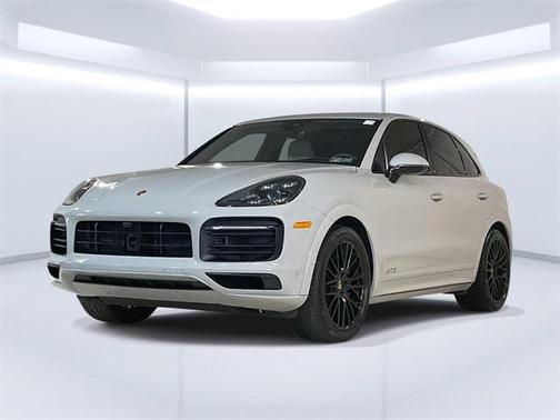 2022 Porsche Cayenne GTS