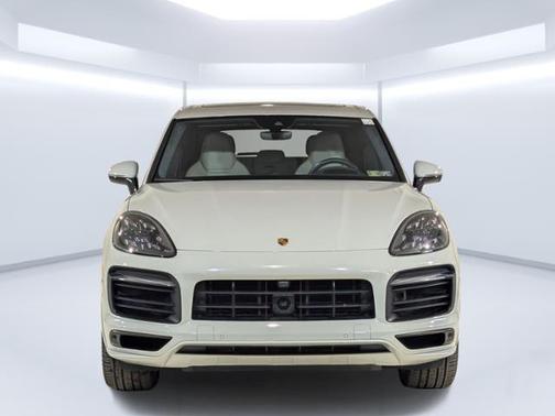 2022 Porsche Cayenne GTS