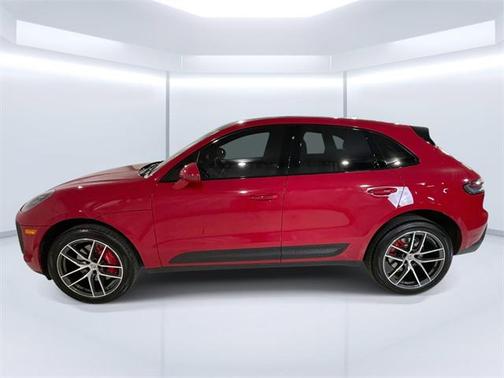 2022 Porsche Macan S