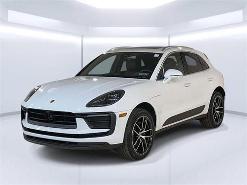 2024 Porsche Macan Base