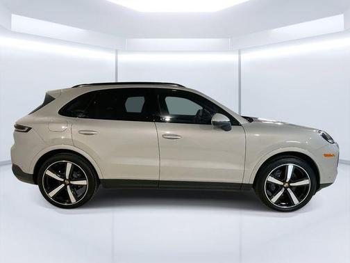 2025 Porsche Cayenne Cayenne