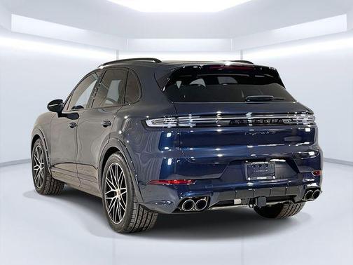 2026 Porsche Cayenne GTS