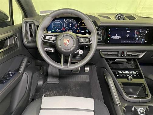 2026 Porsche Cayenne GTS