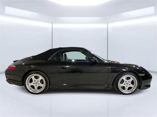 2001 Porsche 911 Carrera 4